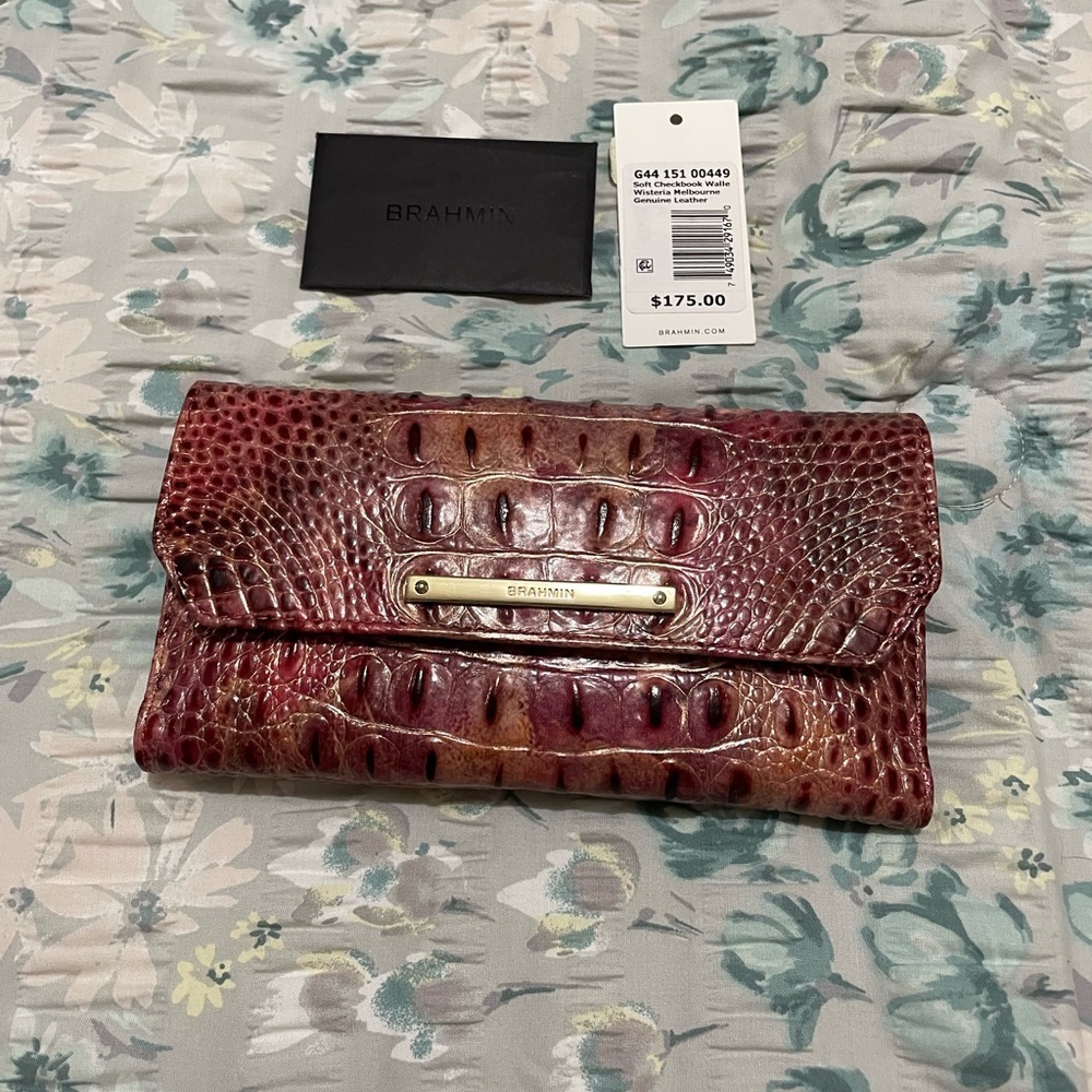 NWT Brahmin Wallet